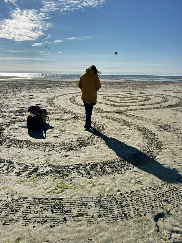 Kathelijne van Mierlo hartjes in het zand